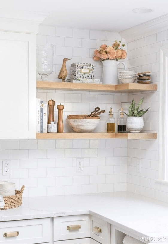 角落这样利用起来,家里立马宽敞好几倍,还不用打扫卫生!