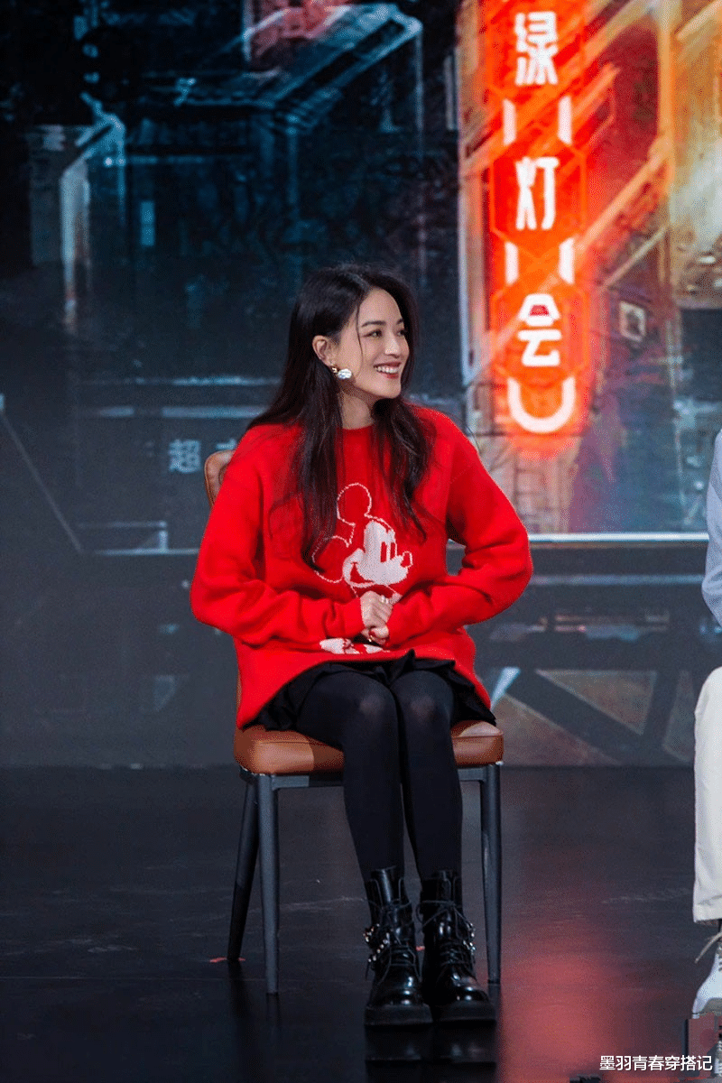 舒淇|气质型美女就是不一样,看倪妮和舒淇的穿搭就明白:越简单越高级