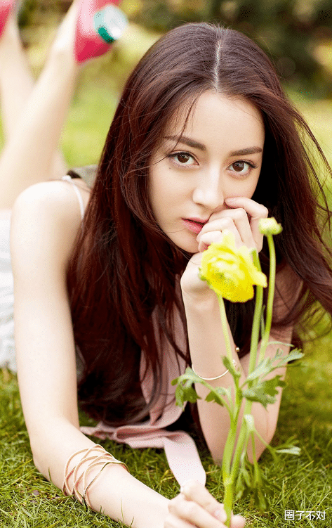 街拍|放不下身段就别演丑角，这些女星告诉你，什么叫敬业不糊弄观众