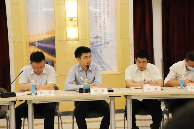 辞掉警察工作接班家业,温州这位富二代太牛了