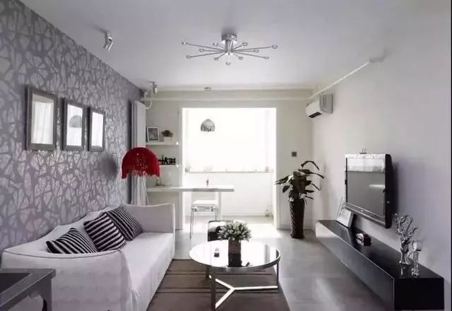 客厅就算没有阳台,也能做得好看又实用!