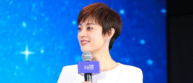 孙俪|住上亿豪宅，片酬早过千万的孙俪，生父却为何仍住“贫民窟”？