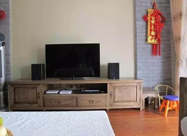 新家刚入住半个月,老公说阴森森的,大家帮忙看看哪里出问题了?