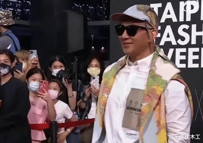 |具俊晔自曝不强迫孩子叫爸!透露与大S夫妻小情趣:太热情太主动