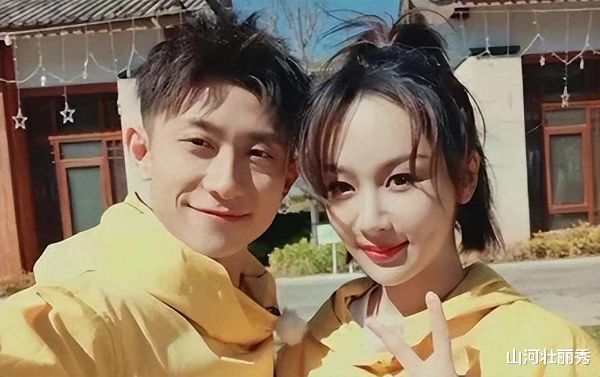 杨紫|“内娱老好人”杨紫：主动给刘涛让C位，成众男星“提款机”