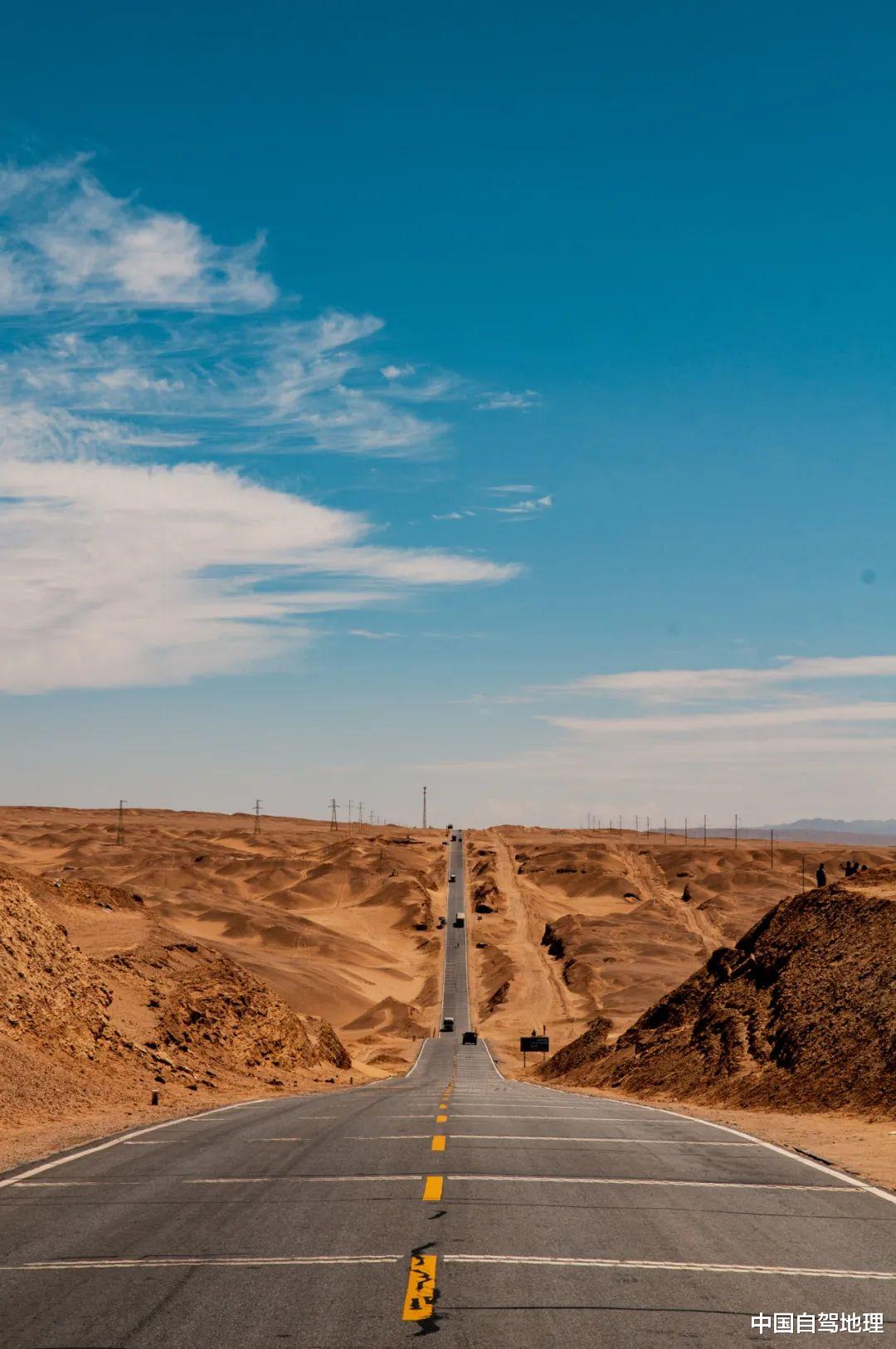 喀什|大西北近年来爆火的景观大道，有多“孤独”就有多震撼！|中国自驾地理
