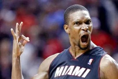 苏亚雷斯|盘点NBA球星10个经典庆祝动作，詹姆斯霸气，哈登最魔性