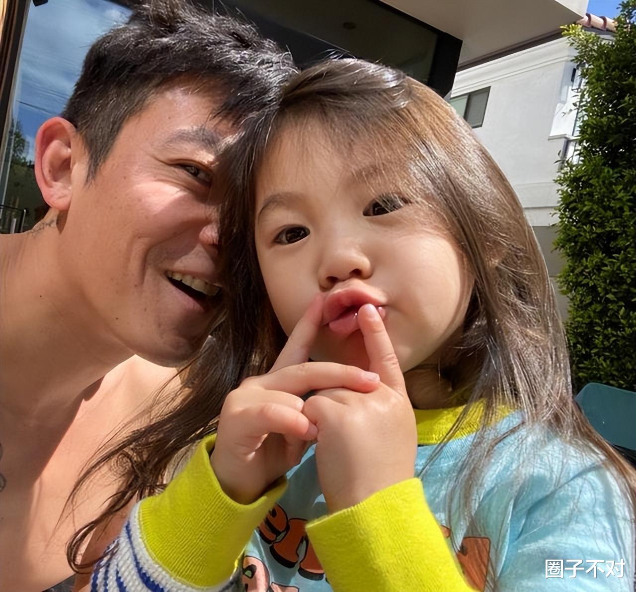 陈冠希|42岁陈冠希的痛：从港圈男神沦落成“流氓”，他到底做错了什么？