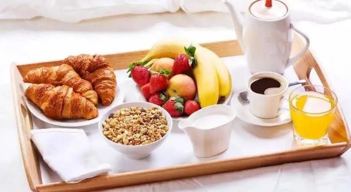 大米|早餐不能喝“大米粥”?医生:不止大米粥,这5物也不宜当早餐