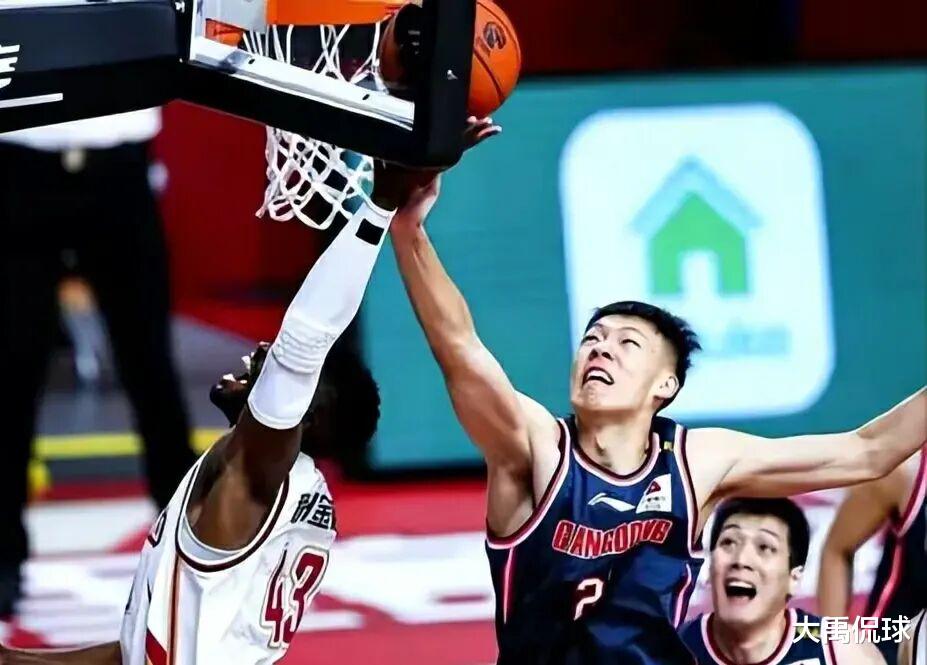 广东男篮|广东3年11大新星3人已成材，2大高塔最值得期待，4人基本确定不会归队