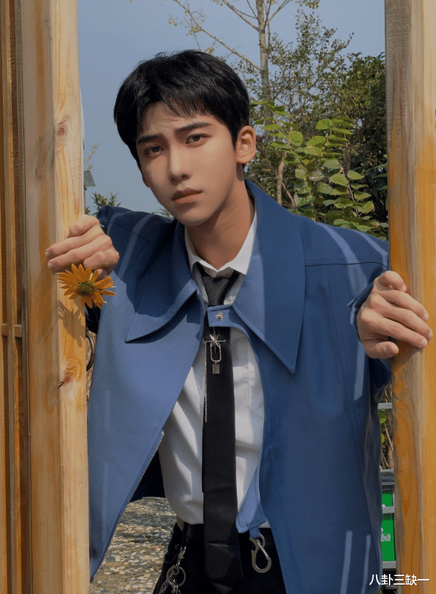 丁泽仁|粉丝做到这份上，跟菩萨有什么区别？？