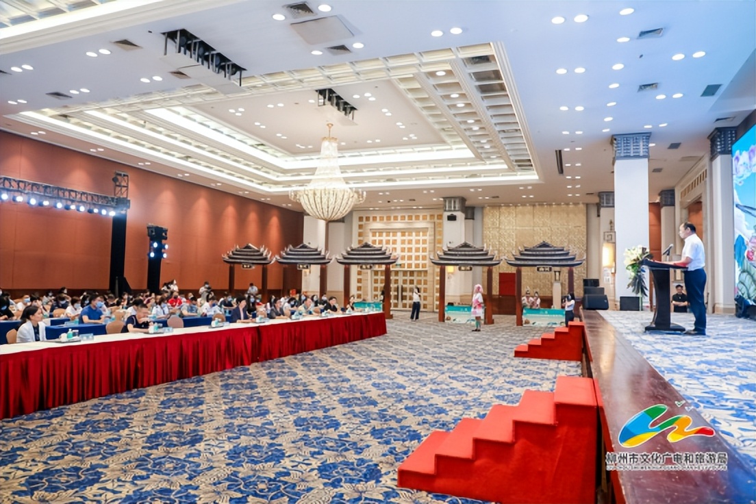 重庆|一江、一花、一车、一粉、一风情——柳州用独特方式在广州推介文旅特色