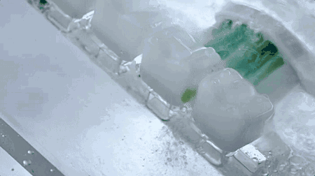 零售业|飞利浦要“当心”了!美的携智能电动牙刷跨界,高效实用续航达300天