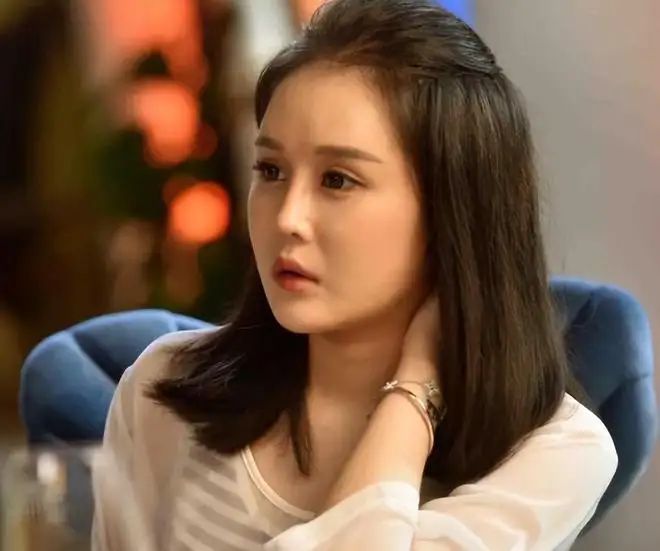 赵本山|赵本山女儿自曝:爸爸派私人飞机送我回三亚太亏,光油费就20多万