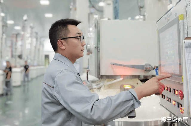 扬州|又一国企单位春招开启！月薪3-5K，大专可报，应届往届均可