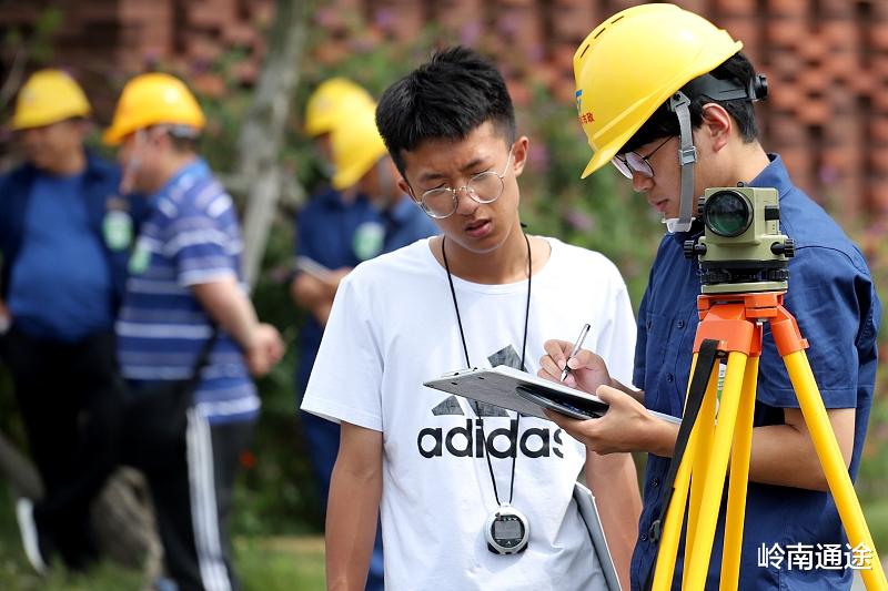 职场故事|把难的工作都安排给我,但同时给我涨工资,什么意图呢?这是好事