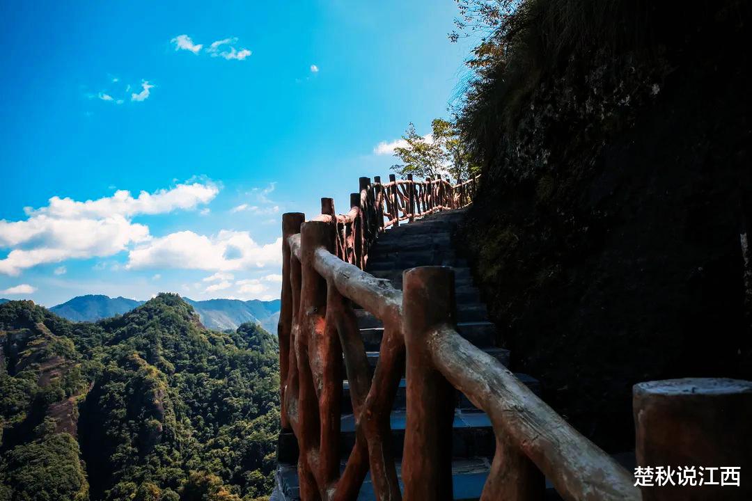 江西|湘鄂赣三省交界处的这个景区，简直就是爱挑战刺激人士的福利区！