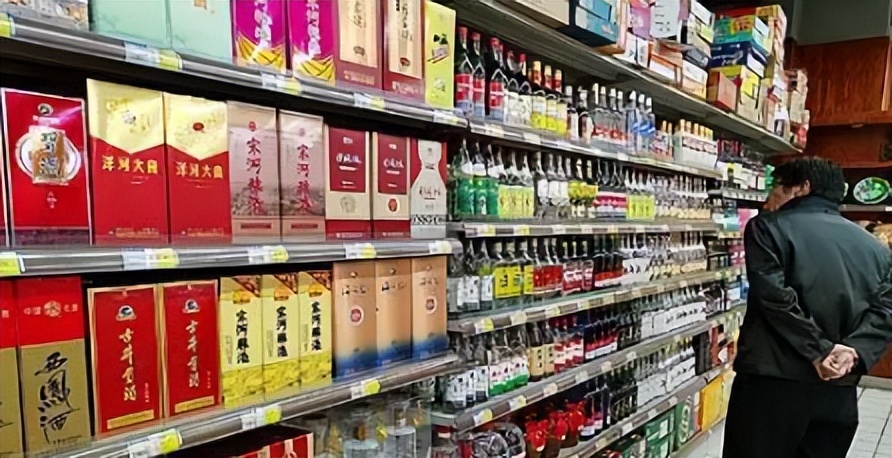 超市买酒指南，不买最贵，只买最划算，这3款是珍品