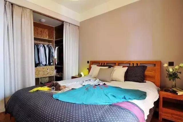 112平现代简约风三居室,玄关与餐厅的衔接很完美,不拥挤又实用