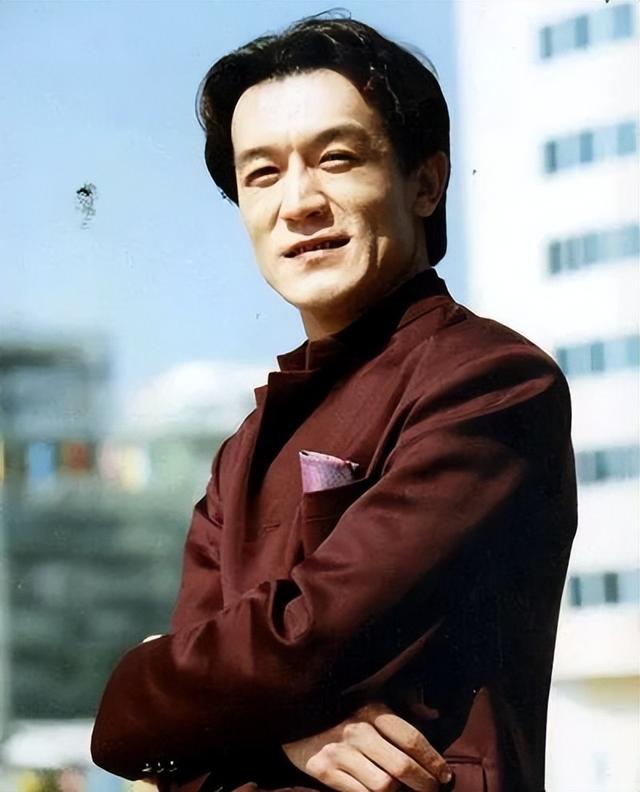 主持人|一代国民女神，从春晚消失了