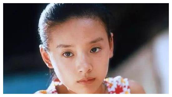 周杰伦|董洁：跟潘粤明离婚10年了，依旧背负骂名，如今生活状况如何？