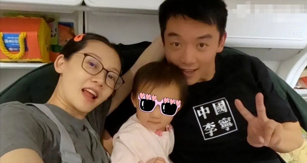 郑恺|短发女星被男友拖累?武艺走搞笑人设?郑恺苗苗小别胜新婚?