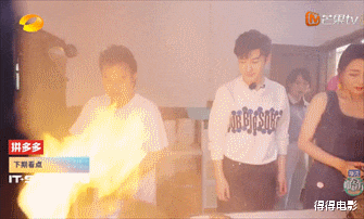 中餐厅|《中餐厅》没想到,5位大明星同台的焦点,竟被一位网红给抢了去