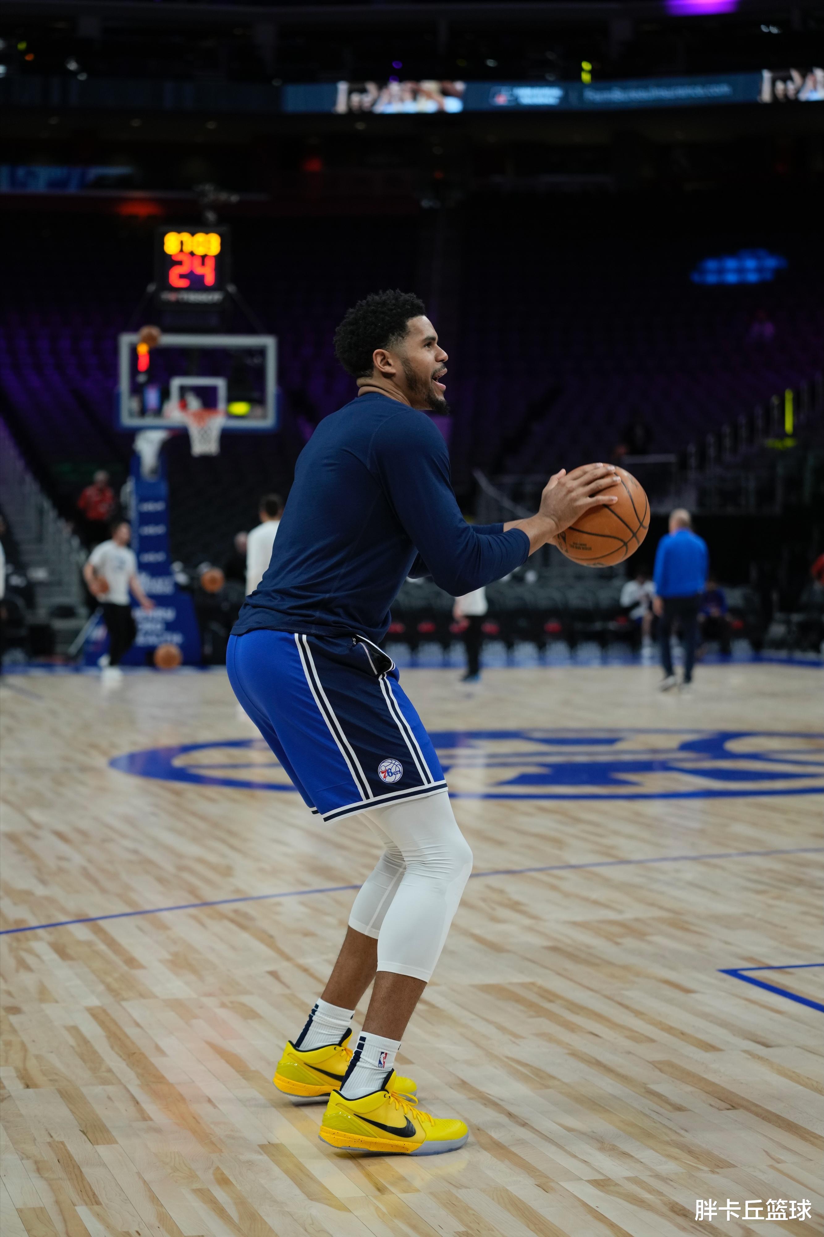 篮网队|4月1日NBA球鞋上脚，哈里斯上脚科比4，耐克半壁江山来袭！