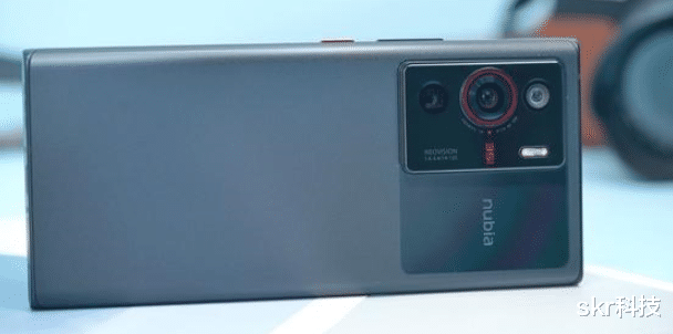 努比亚|正式首销！16G+1T储存+9倍光学变焦，仅售5999元