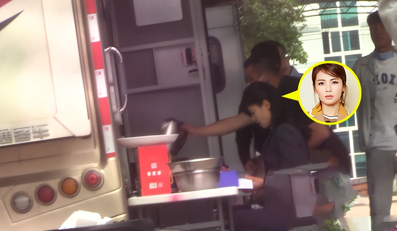 刘涛|刘涛辟谣婚变后现身剧组,赚钱上瘾全年鲜有假期