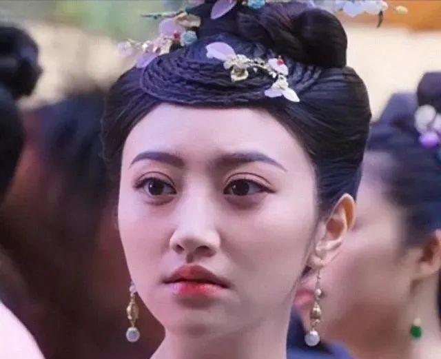 明星|整容脸变大帅哥,“猪鼻子”变美女,这些明星二次整容变得更好看