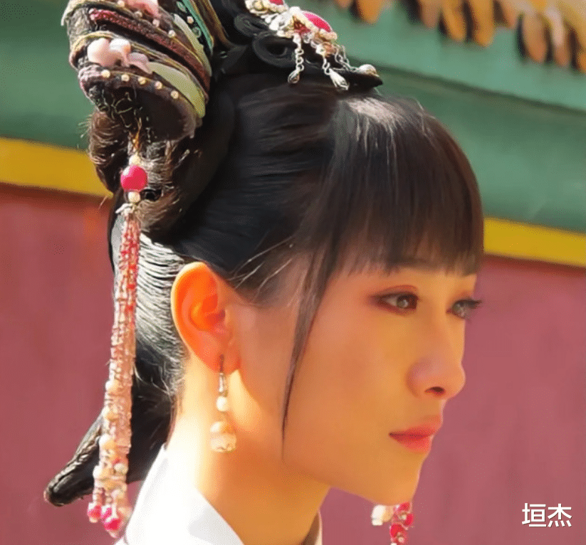 刘雪华|“面带苦相”的8位女星：明明五官很漂亮，凑一起却越看越“丧”