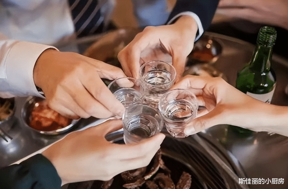 湖北人讨厌的几款湖南酒,不仅外观丑,酒质还差,网友:扎心了