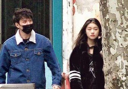 冯绍峰|冯绍峰小区员工吐槽:看房是倪妮,装修是林允,住进来却是赵丽颖