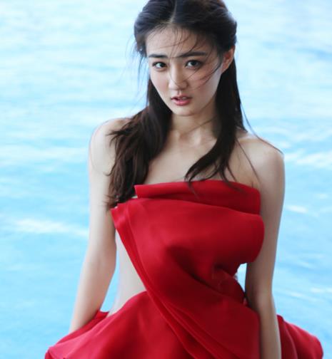 迪丽热巴|12年前这场海选怕是有毒？冠军沦为配角，被淘汰的个个成女主