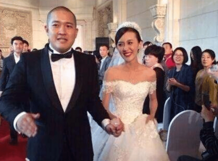 明星|这俩明星竟是父子？难怪长得那么像！真是令人吃惊不已