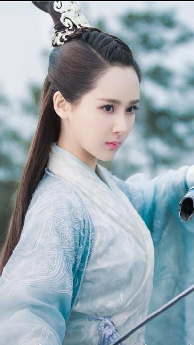 杨紫|出演《沉香如屑》爆红的杨紫:追逐梦想,终成顶流