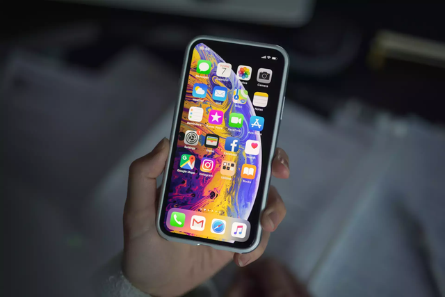 钢化膜|一文看懂:8 种主流手机膜的利与弊,该如何选择购买?