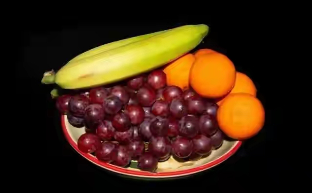 饵料|钓鱼时发现没带鱼饵，以下几种饵料可以就地取材