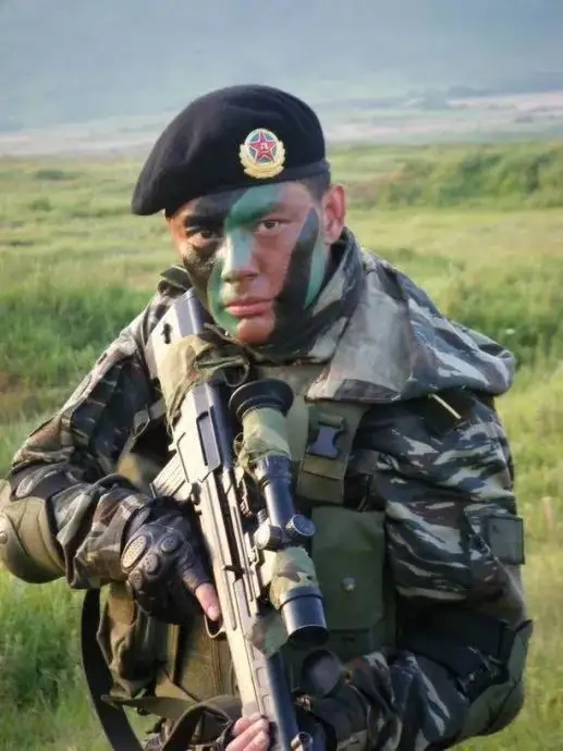 傅程鹏|“谍战一哥”傅程鹏：成名就抛弃发妻，没想到发妻红了，他却糊了