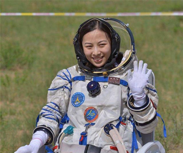 航天员的标准有什么?除了“学历”以外,身高不得超过1米72!