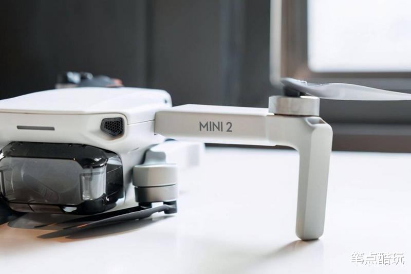 互联互通|哪些无人机适合新手使用？从普宙O2到大疆Mini 3 Pro，一文读懂