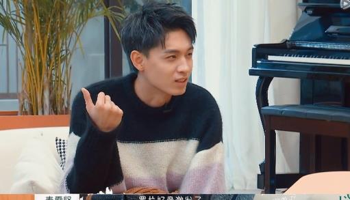 王能能|秦霄贤接班王彦霖,通透剖析感情线:罗拉激发王能能的保护欲