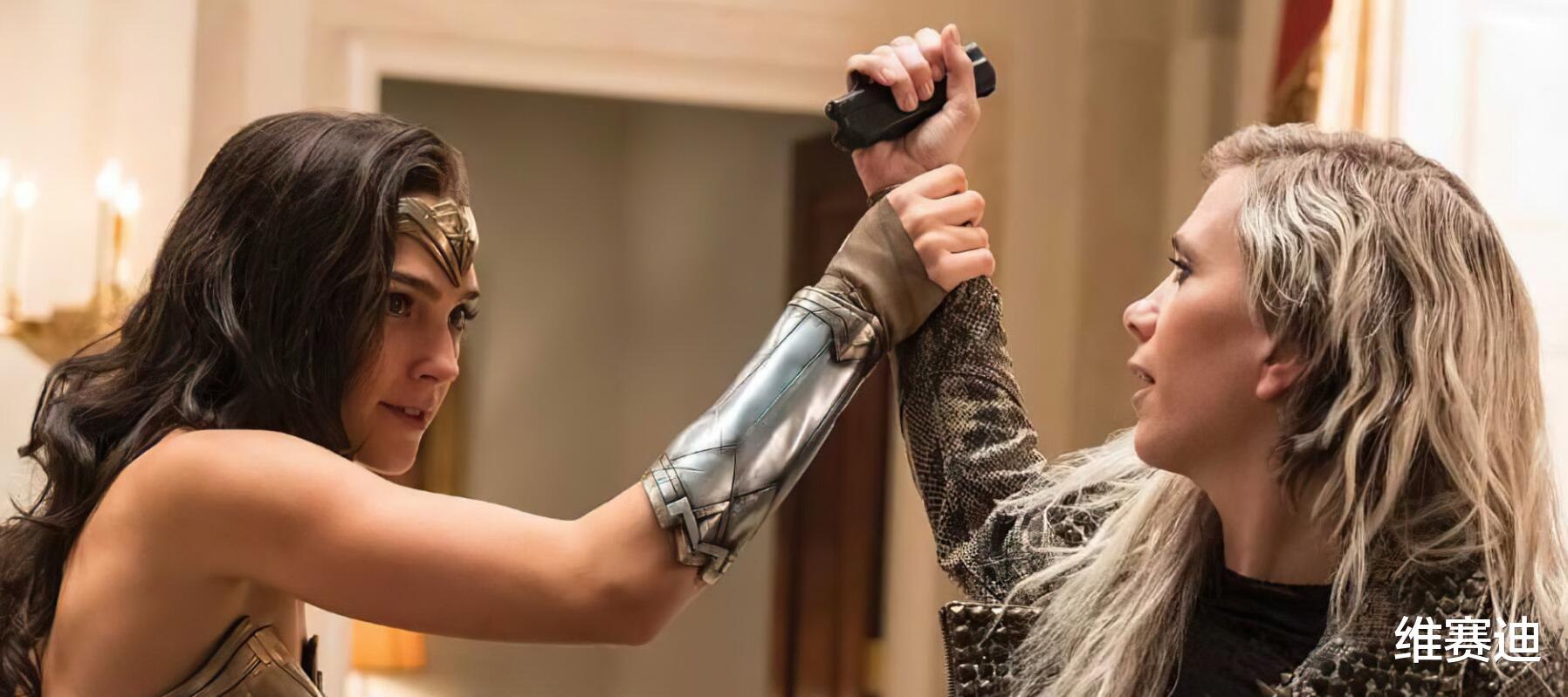 神奇女侠1984|《神奇女侠1984》拍得有多烂?导演非要“用爱去拯救世界”