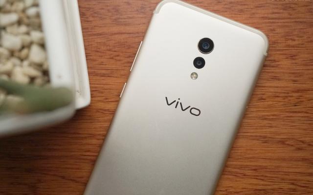 芯片|捧起 HiFi 芯片的是手机厂商，让 HiFi 芯片逐渐消失的也是手机厂商