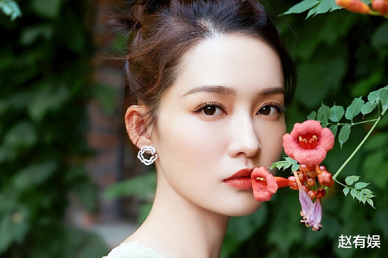 陈叶玲|李沁肖战再度合作,本应是搭档的两人,为何李沁会被粉丝攻击?