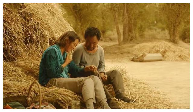 隐入尘烟|《隐入尘烟》：在认命的人生里，曹贵英就是有铁的惊喜