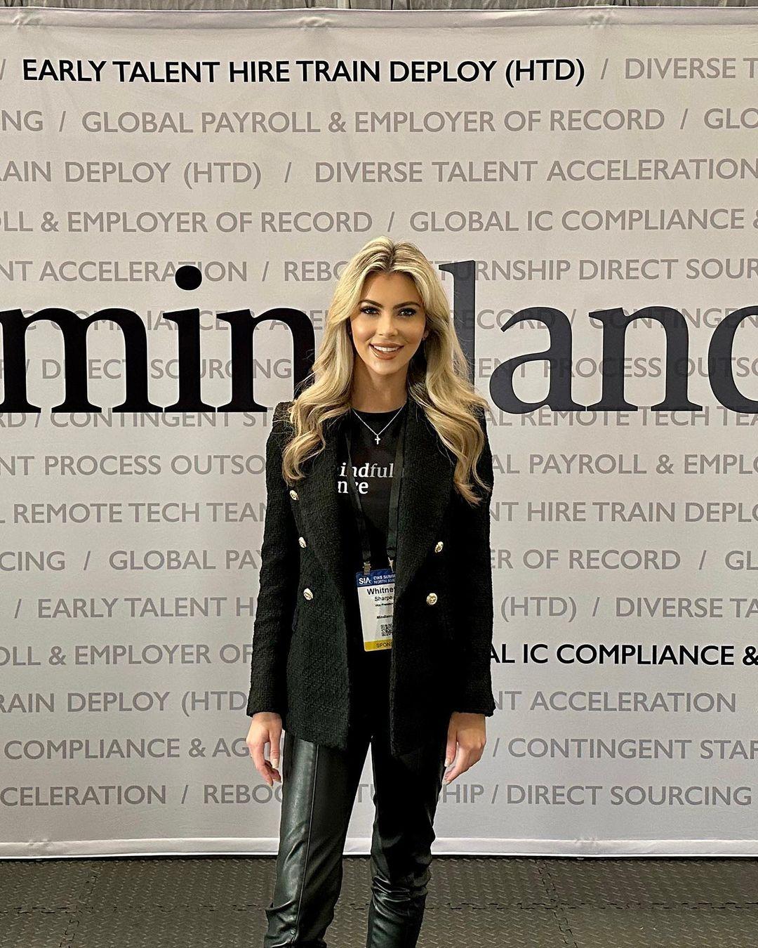 职场|女总裁与男客户开视频会议,对方却在私下评价她长相