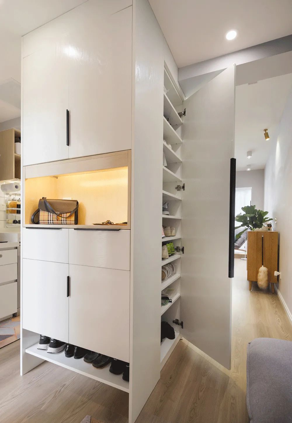 59m2老房改造：迂回动线+多功能规划，别人家从不让人失望！