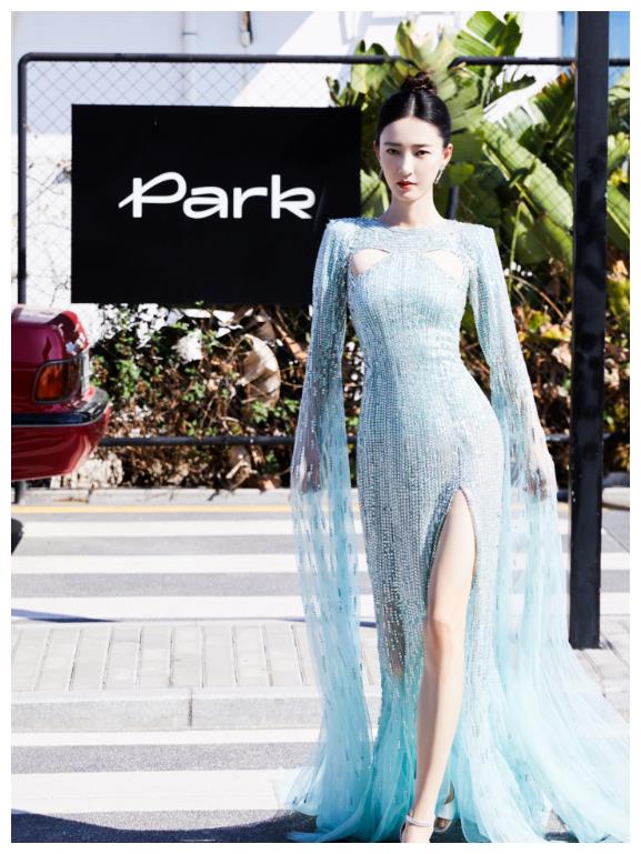 倪妮|给金鸡奖红毯上最惊艳的18位女星排个名:倪妮第2,关晓彤垫底了